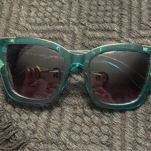 Trendy fashion Sunglasses